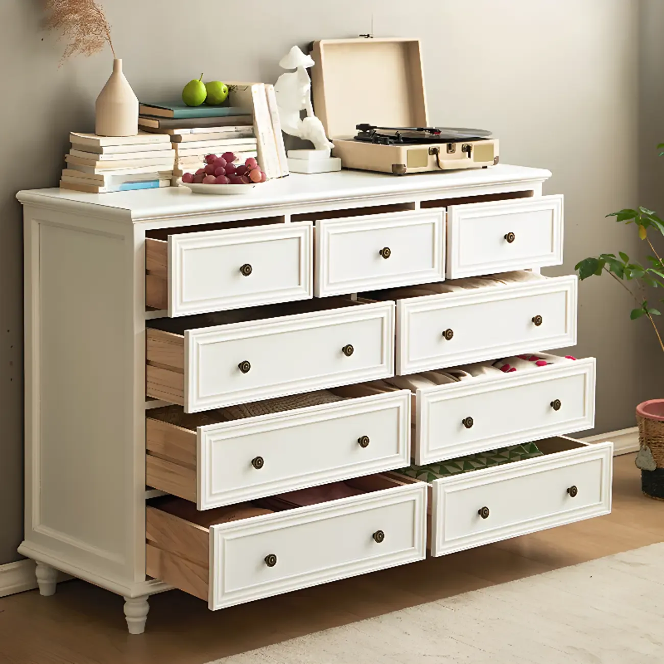 White Wood Traditional Dressers & Chests Image - 1