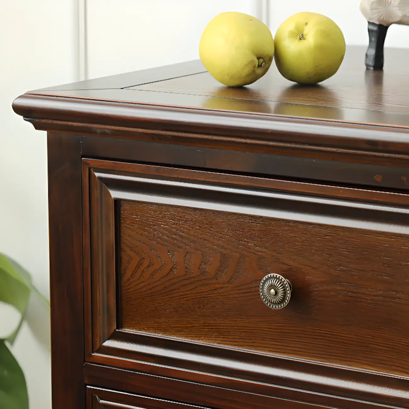 White Wood Traditional Dressers & Chests Image - 12