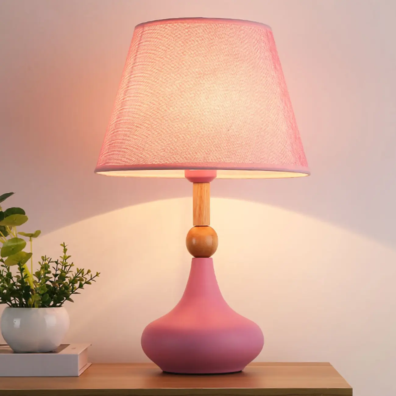 Modern Grey Geometric Table Lamp for Living Room Image - 4 | homeyfad