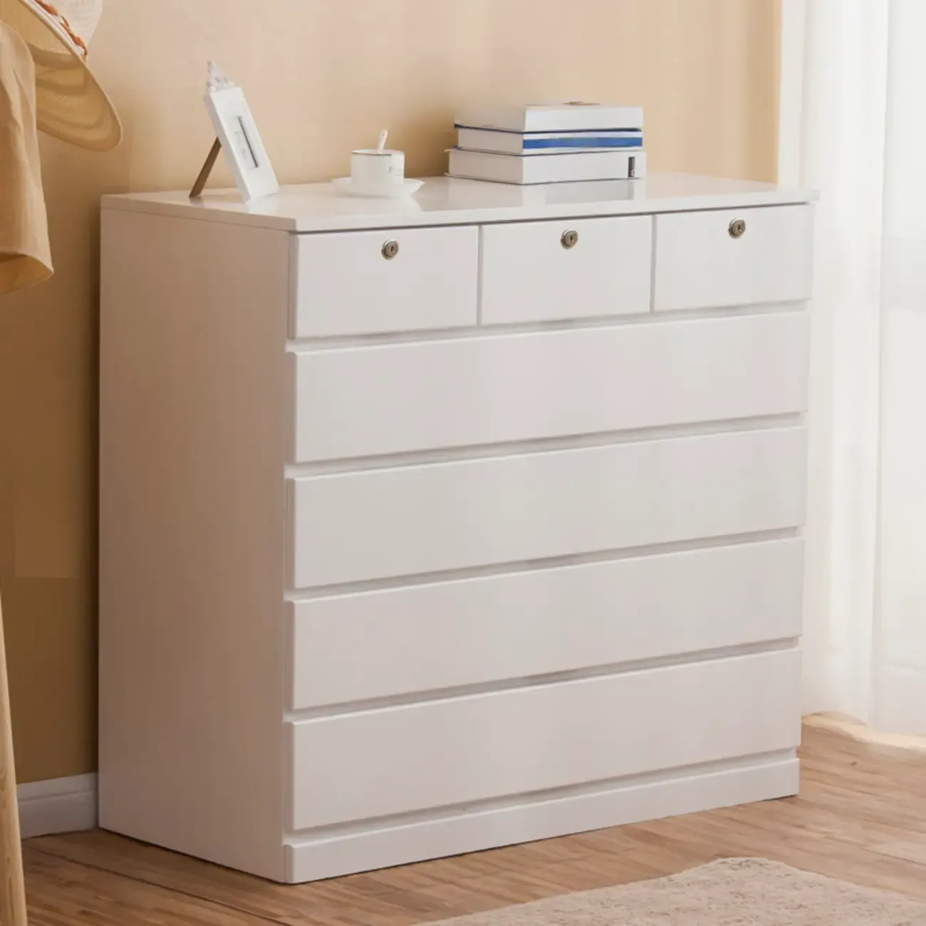 Classic Brown Wooden Dressers with 7-Drawers Image - 16