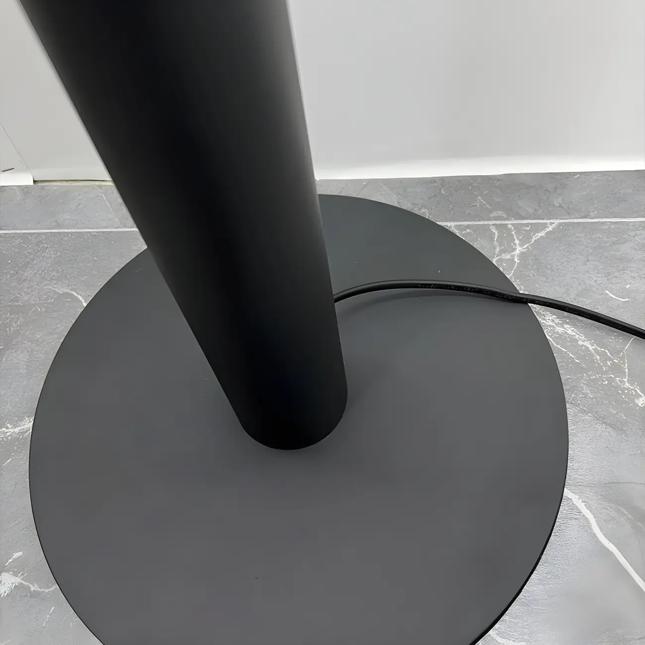 Stylish 2-Light Geometric Black Floor Lamp for Living Room Image - 7 | homeyfad