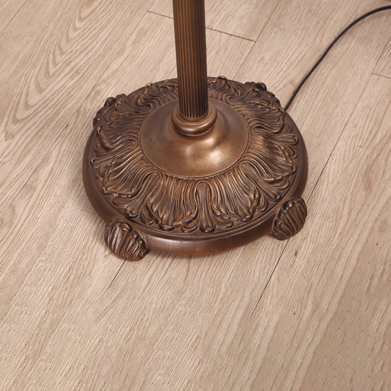 2-Light Antique Stained Glass Dome Floor Lamp for Cozy Interiors Image - 5 | homeyfad