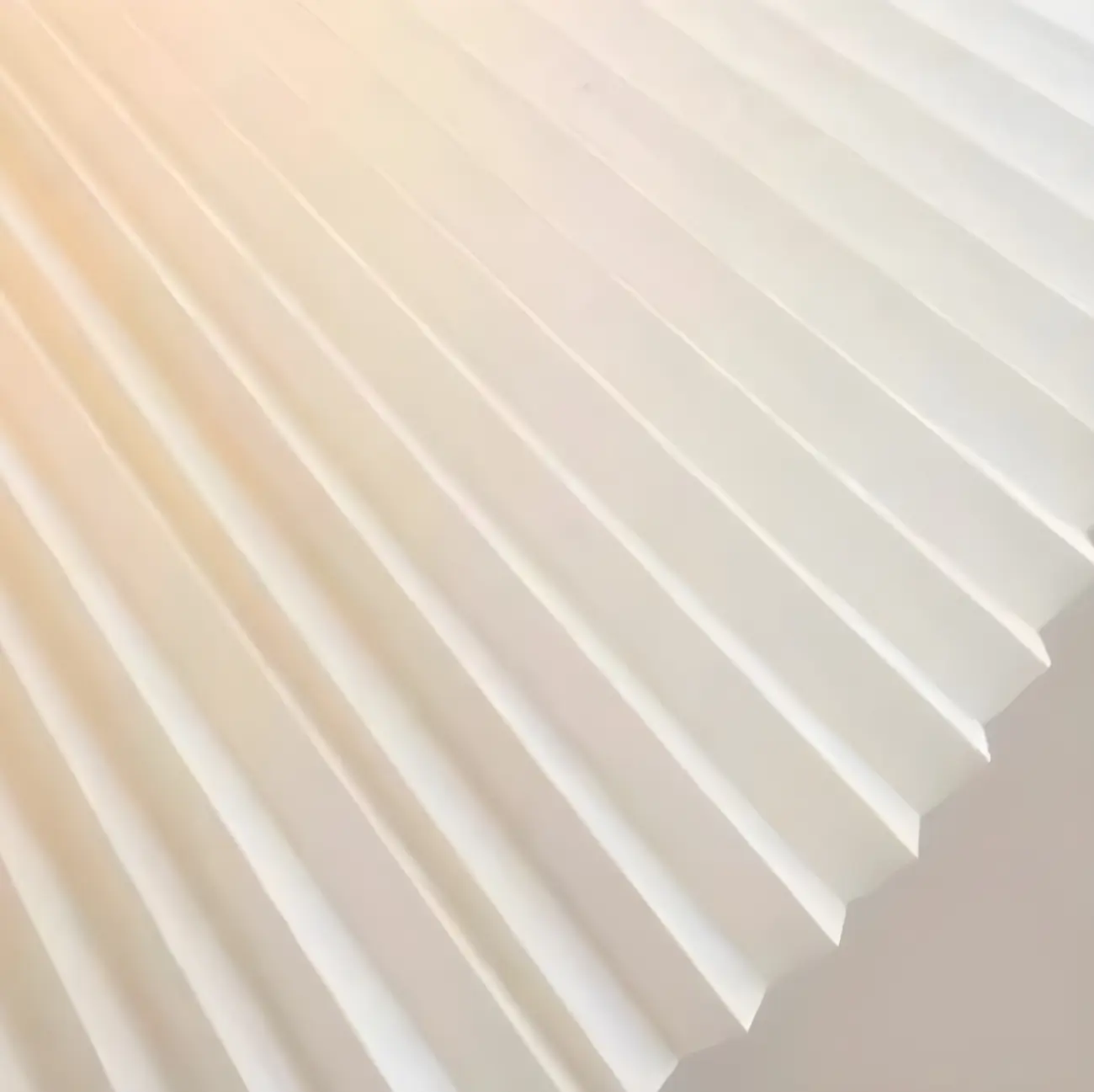 Oriental Resin Wave Floor Lamp for Living Room Decor Image - 12 | homeyfad