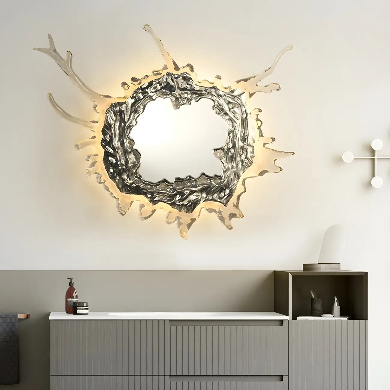 Designer Silver Resin Water Spray Wall Lamp for Home Decor Image - 4 | homeyfad