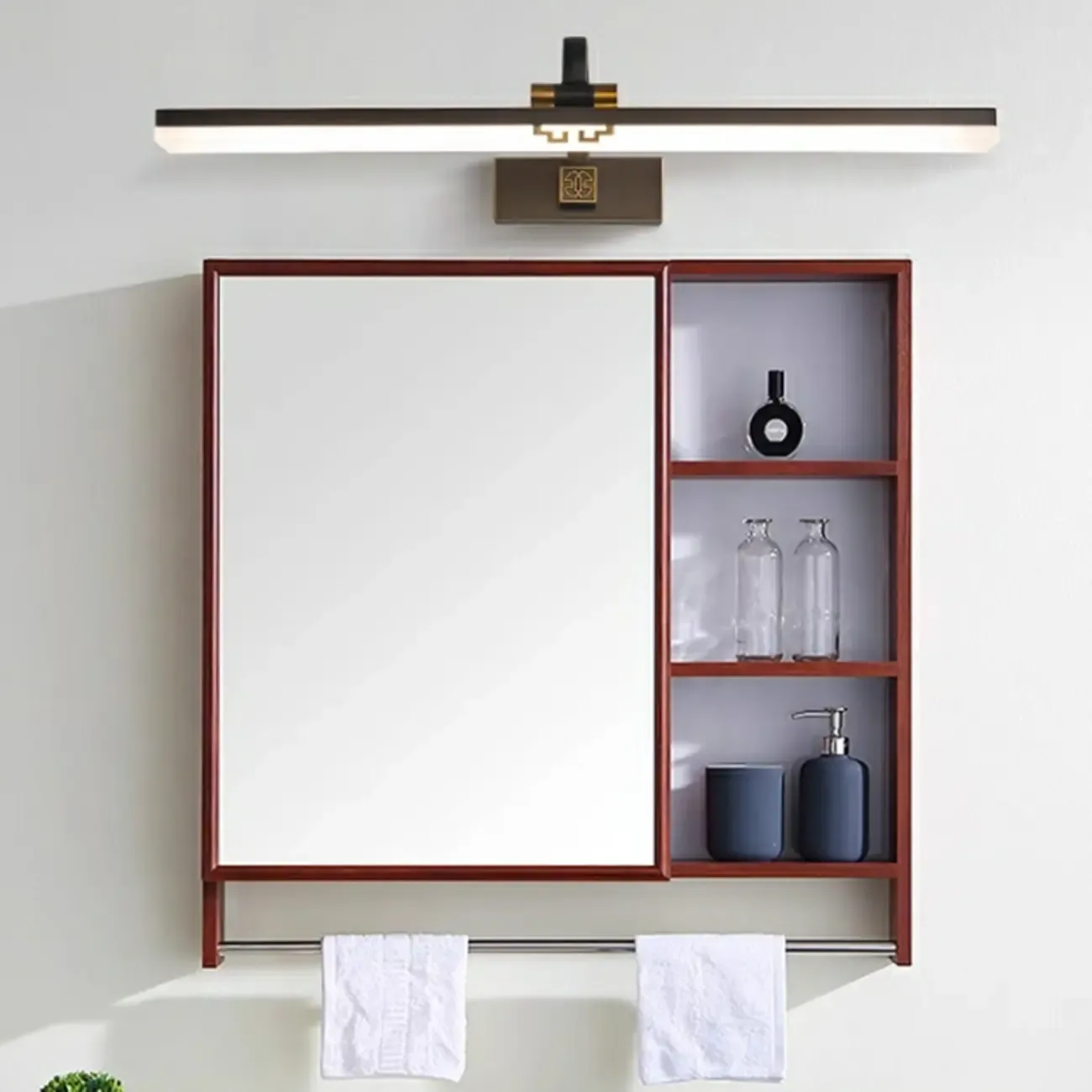 Minimalist Adjustable LED Gold Vanity Light for Mirror Front Image - 4