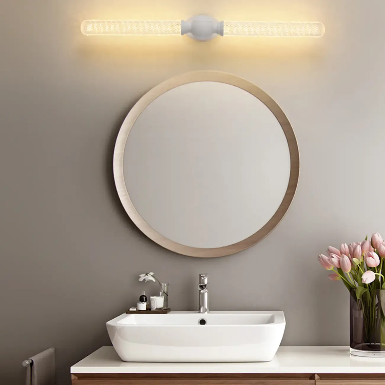 Elegant Dimmable LED Vanity Light with Glass for Modern Bathrooms Image - 4