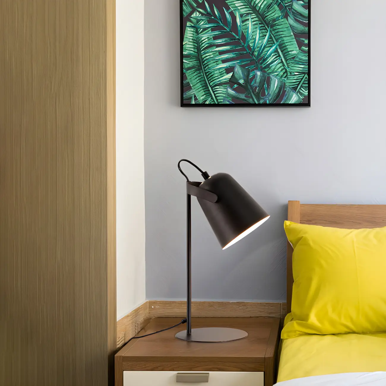 Minimalistic Bedside Rotatable Reading Desk Lamp  Image - 2 | homeyfad