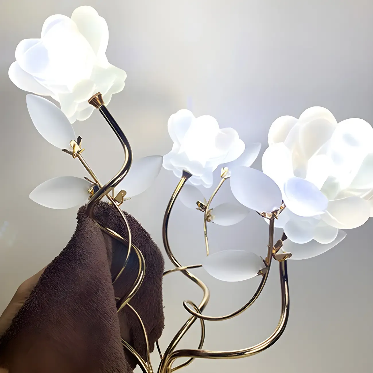 Modern Unique Gold Metal Table Lamp With Flower Shape Glass Shade For Bedroom Image - 8