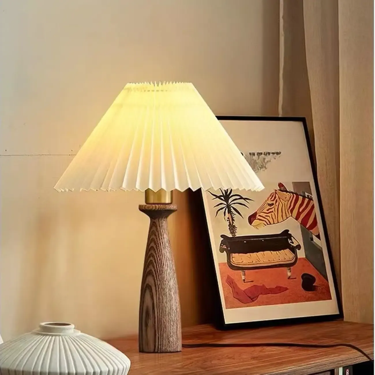 Modern Lumber Table Lamp with Beige Shade for Residential Use Image - 6