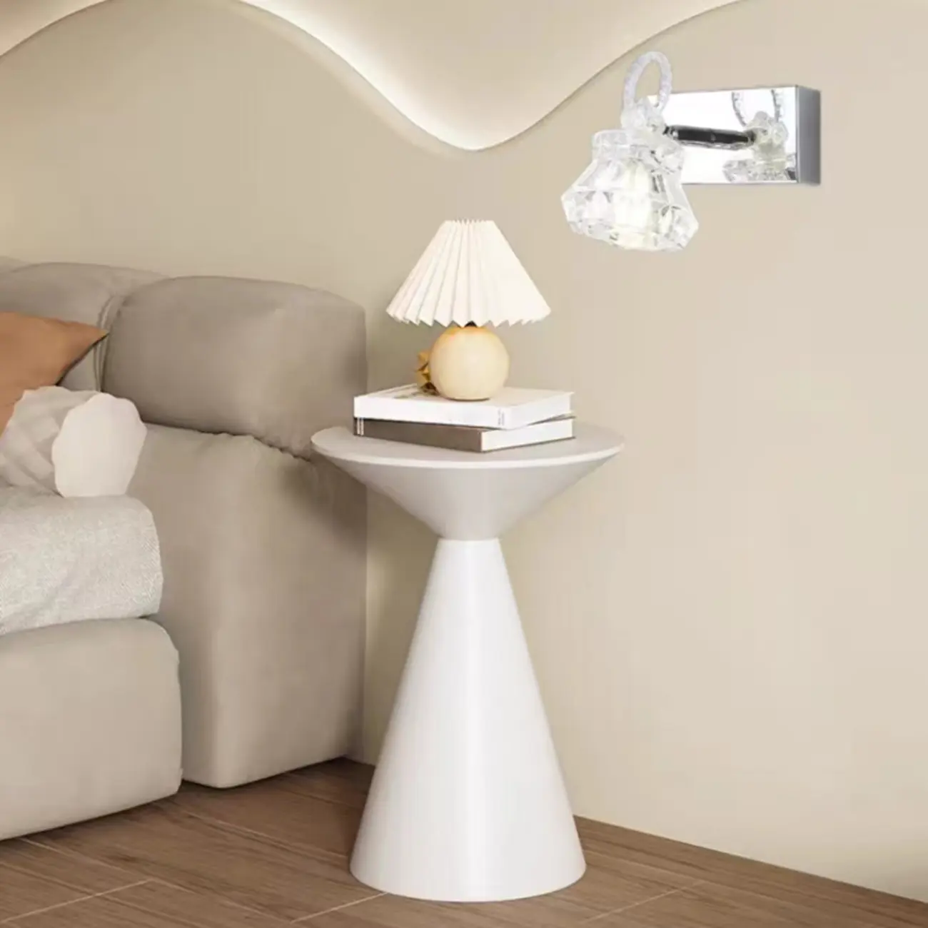 Luxury 3 Heads Silver Vanity Light with Clear Glass for Bathroom Image - 4 | homeyfad