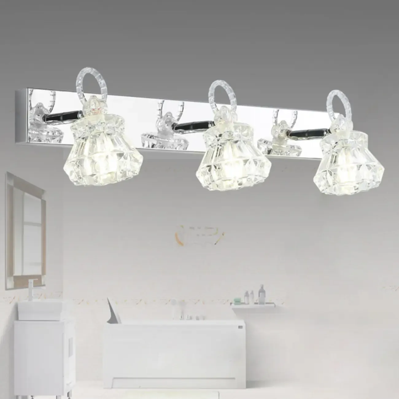 Luxury 3 Heads Silver Vanity Light with Clear Glass for Bathroom Image - 5