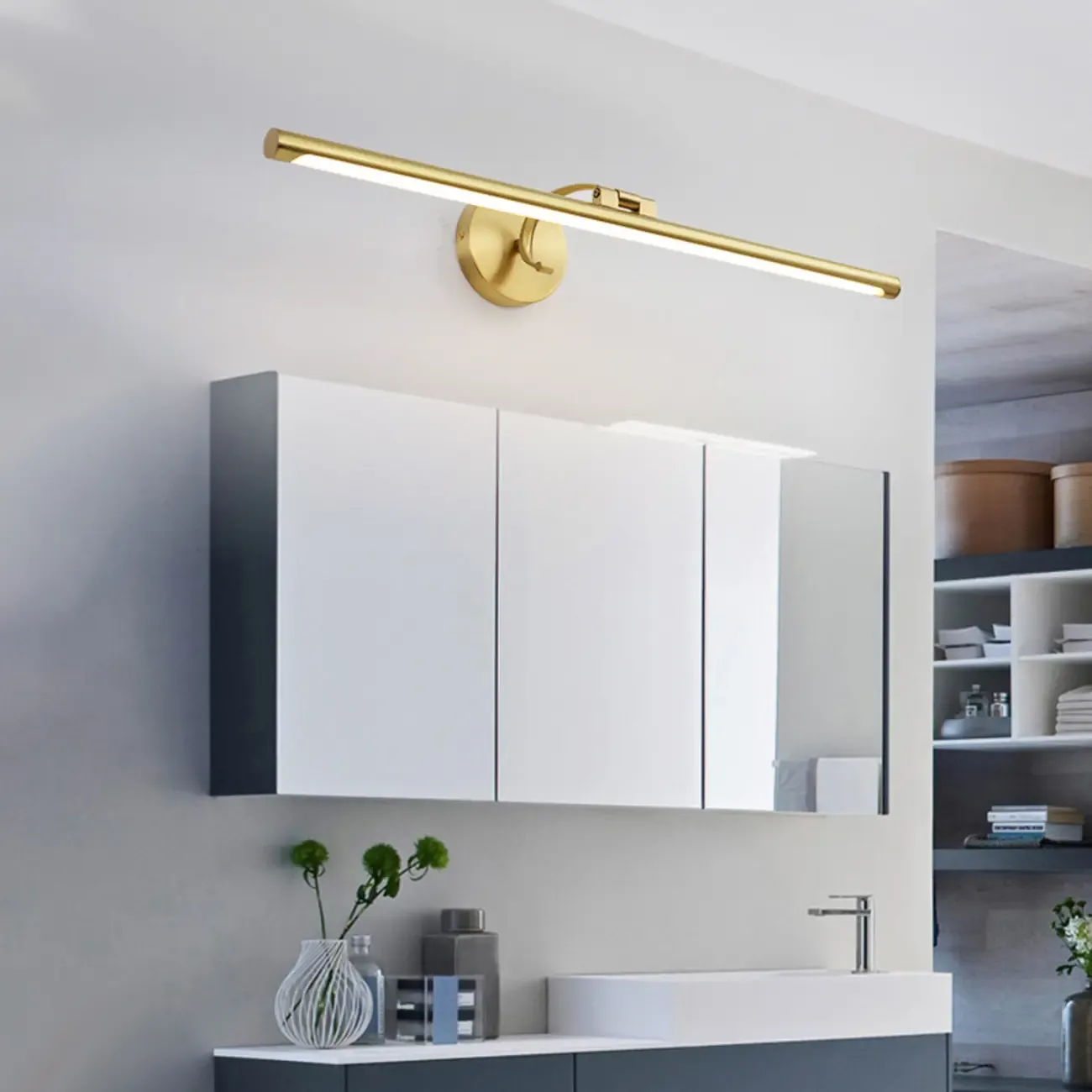 Modern Gold Linear LED Vanity Light with Arced Arm for Mirror Front Image - 1