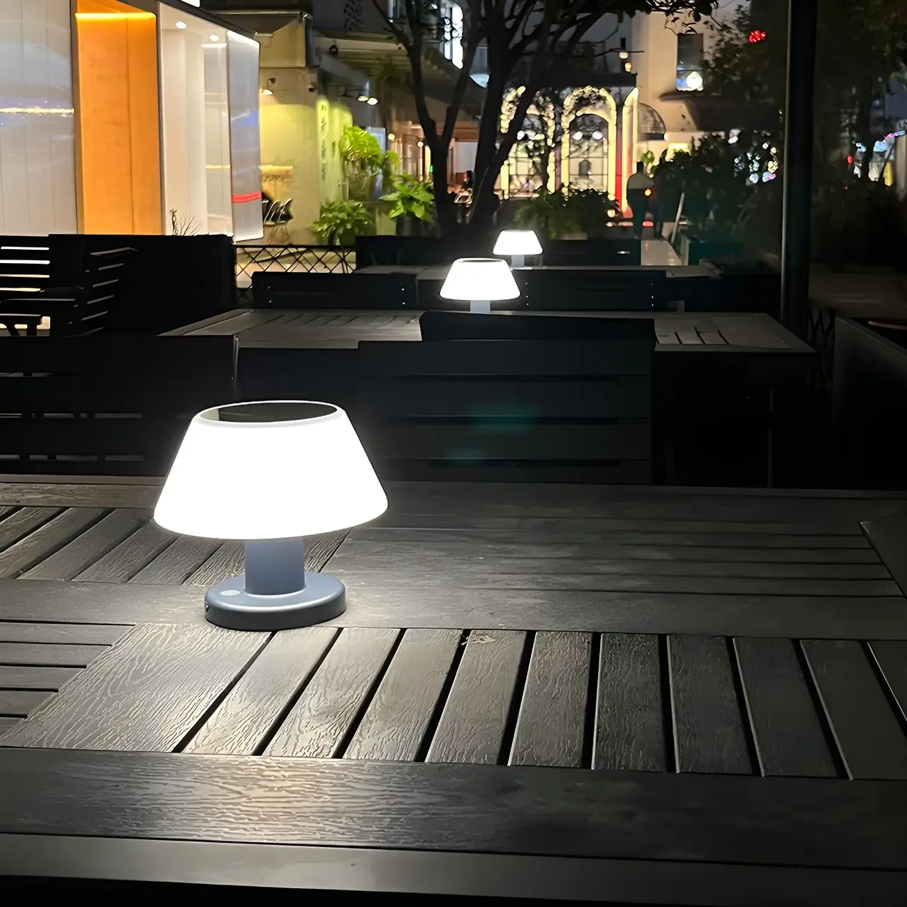 Modern White Solar Drum-Shape Post Cap Light Image - 2
