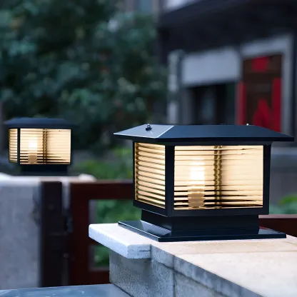 Waterproof Solar Energy Pillar Light LED Aluminum with Glass Shade for Outdoor Image - 3