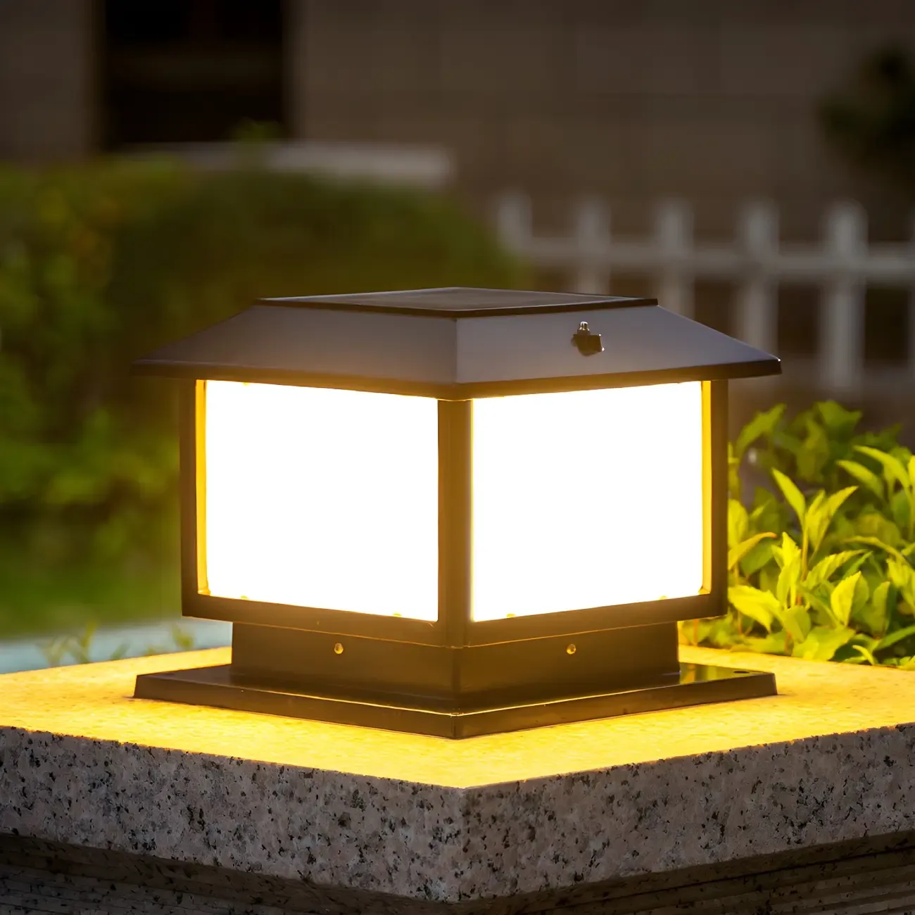 Geometric LED Pillar Light Modern Solar Lighting Fixture for Garden Image - 1
