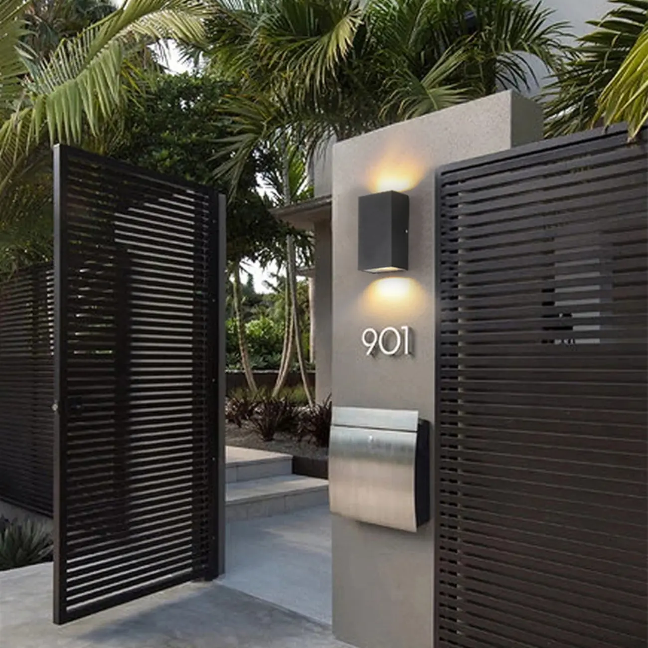 Modern Rectangular Indoor Dual Sides Light Wall Sconce  Image - 4 | homeyfad