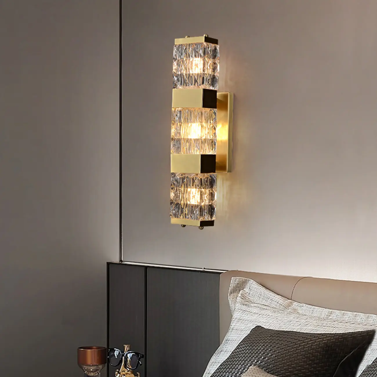 Modern Crystal Wall Light with Brass for Indoor Decor Image - 2 | homeyfad