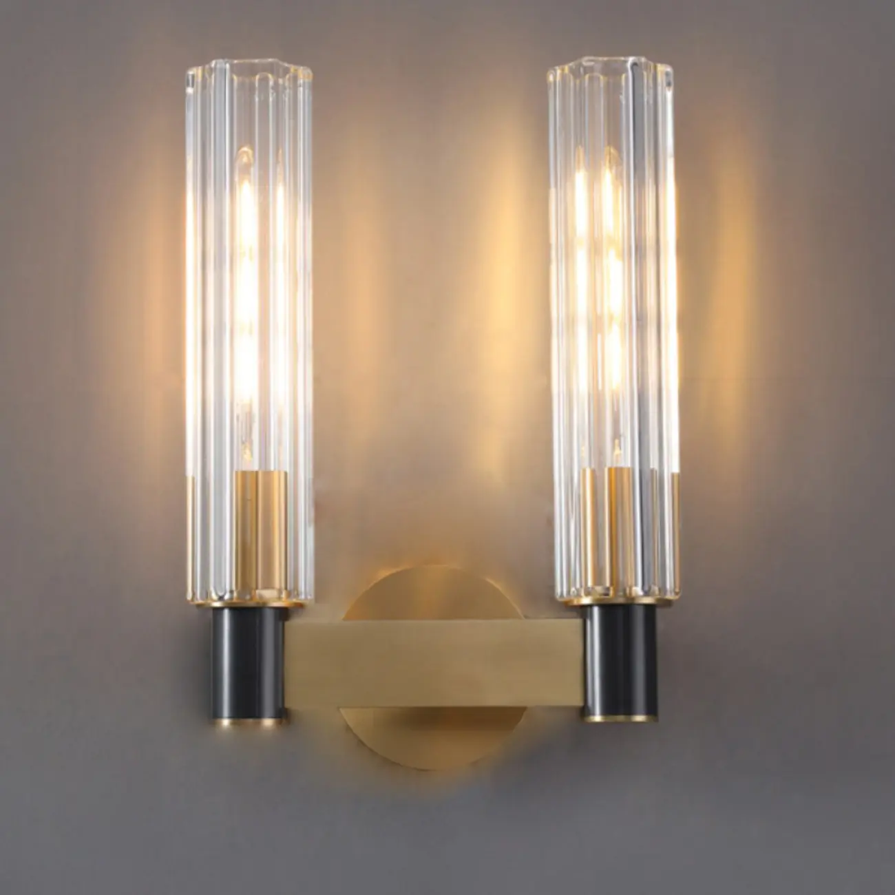 Mini Cylinder-Shaped Crystal LED Vanity Light for Bathroom Image - 2 | homeyfad