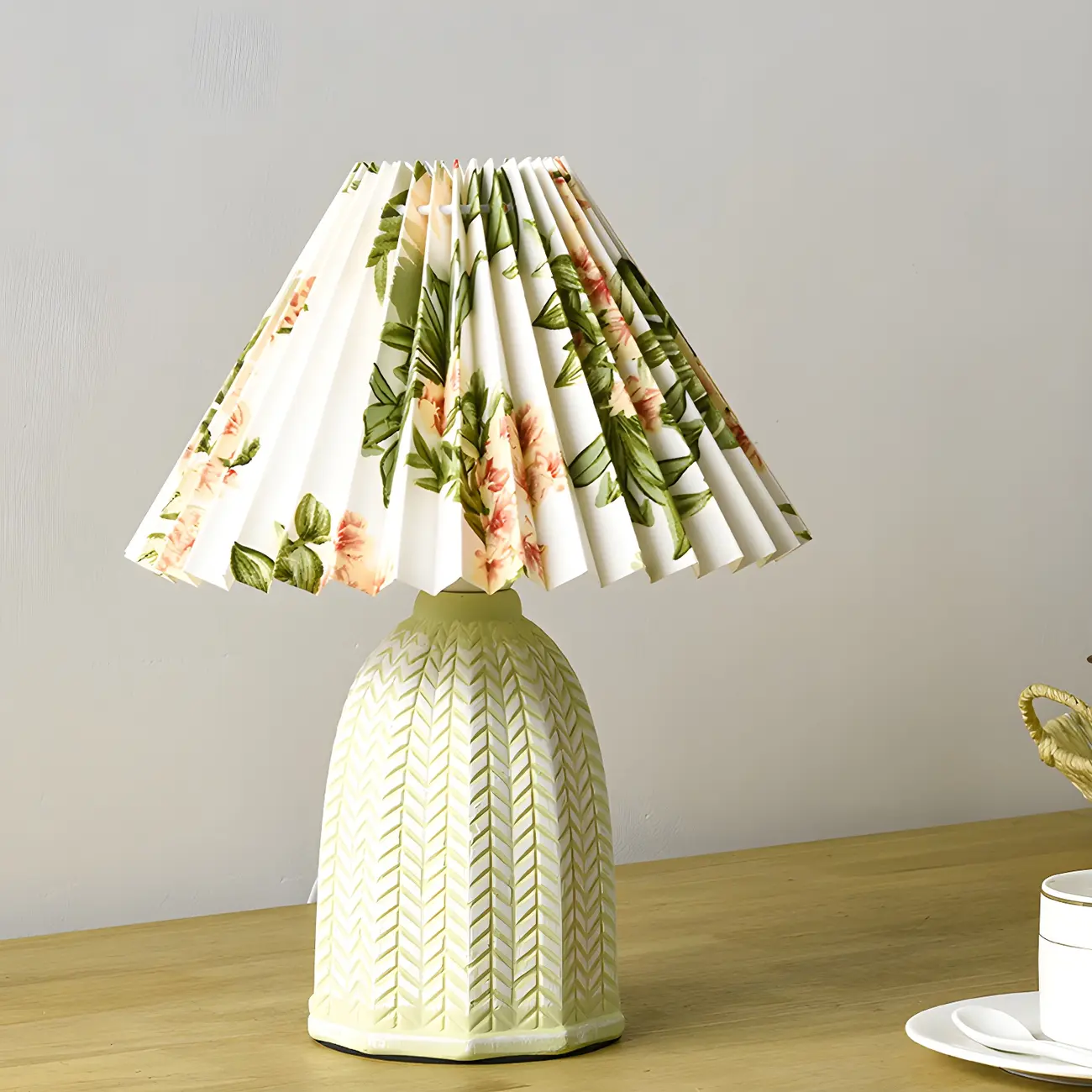 Rustic Green Ceramic Floral Pattern Shade Table Lamp for Home Image - 1 | homeyfad
