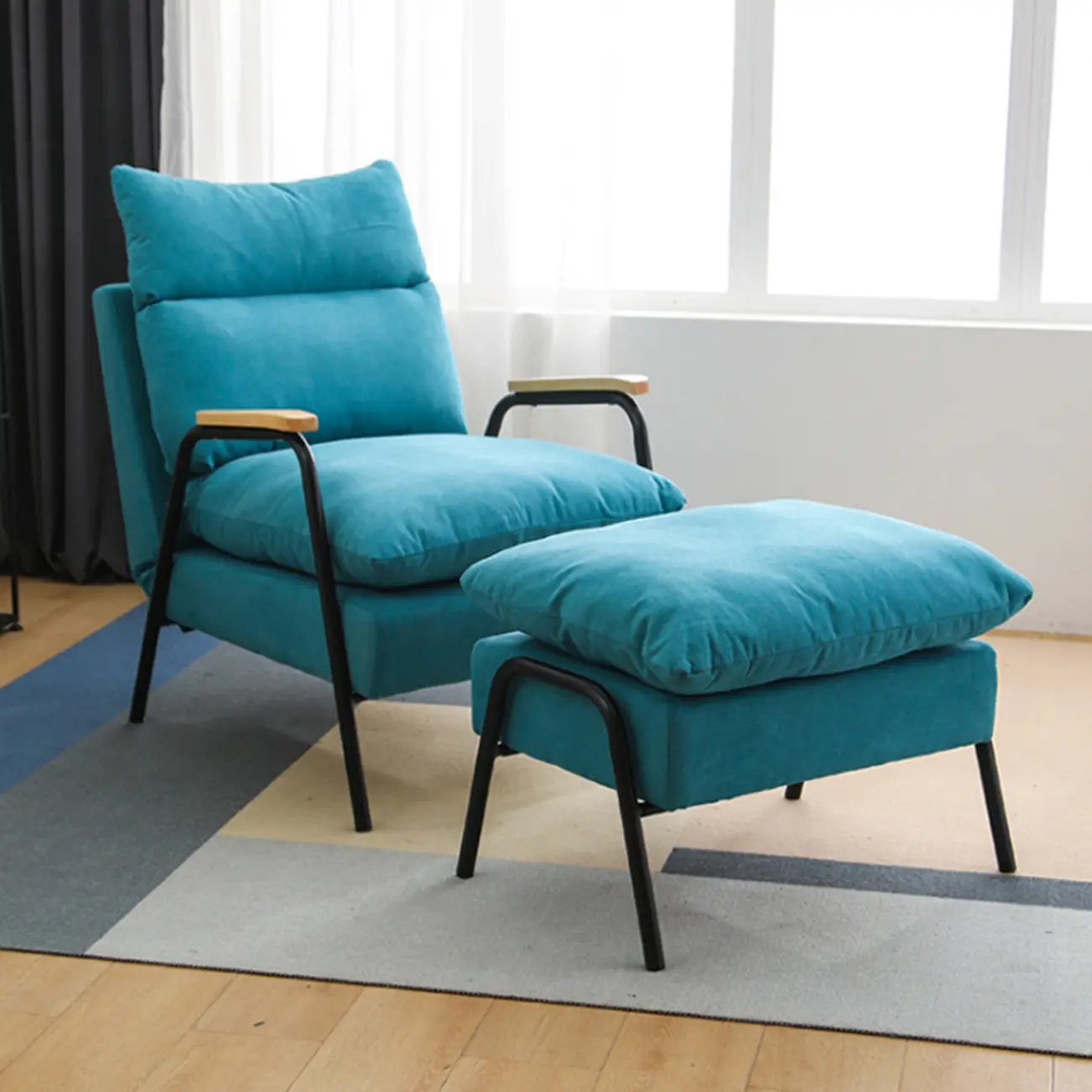 Modern Upholstered Recliner Chair with Ottoman Image - 1 | homeyfad