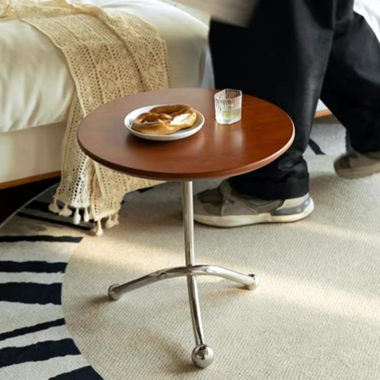 Round Wood End Table for Living Room with 3 Metal Legs Image - 3 | homeyfad