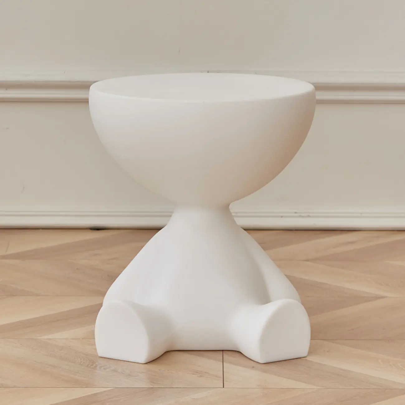 White Stylish Plastic Round End Table for Living Room Image - 12 | homeyfad