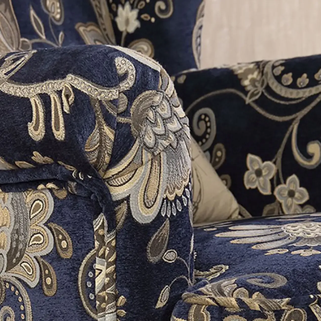 Traditional Fabric Wingback Chair with Ottoman for Living Room Image - 6