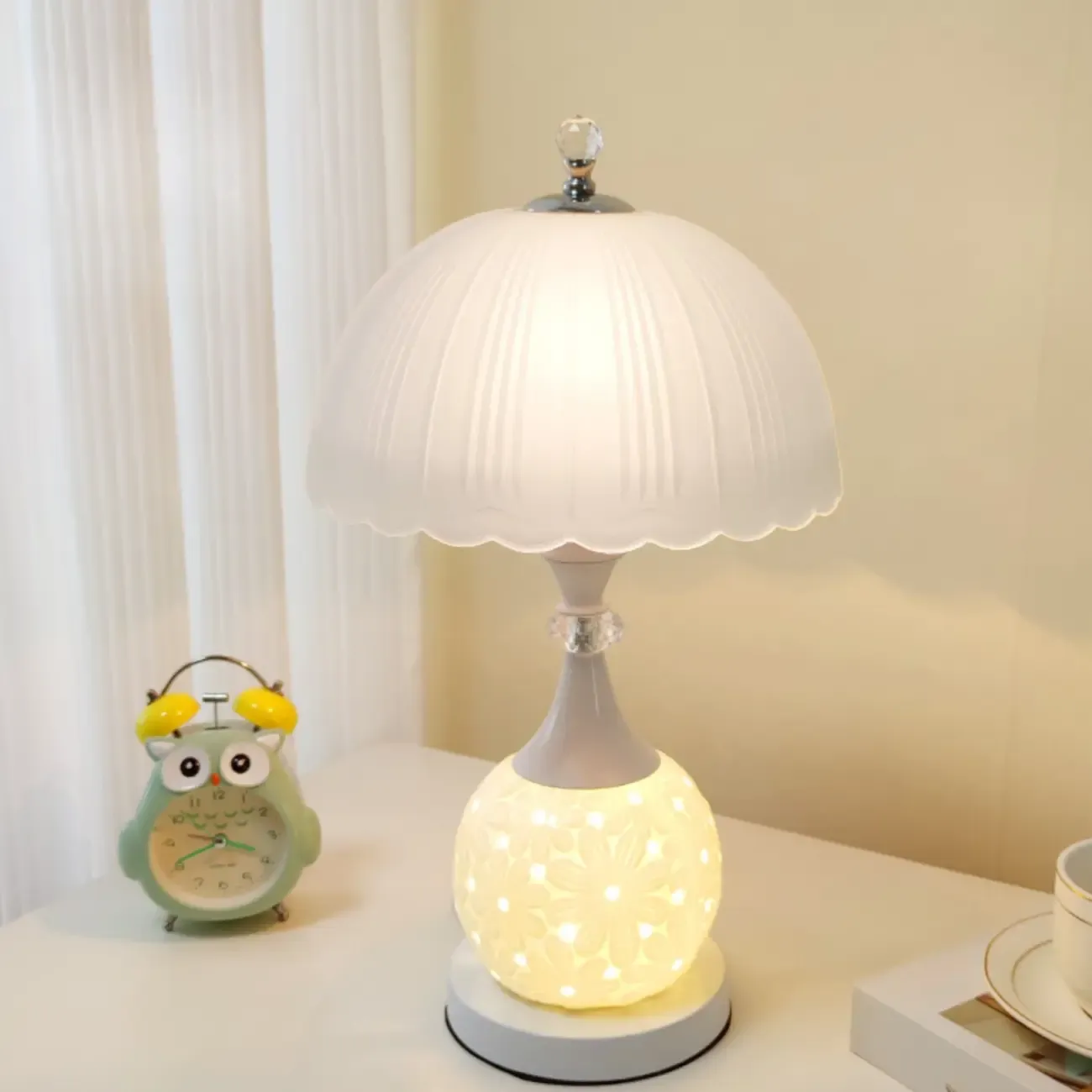 Hollow Floral Ceramic Desk Lamp with Glass Shade for Bedroom Image - 2