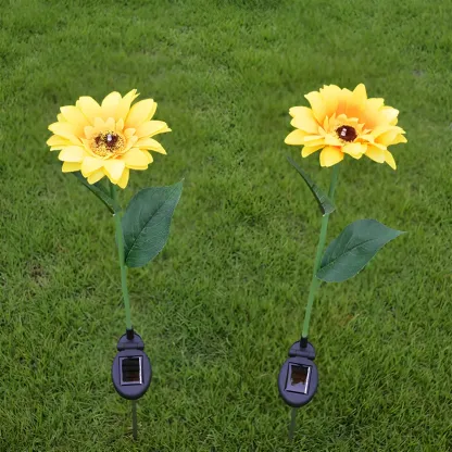 Sunflower Solar Pathway Stake LED Landscape Lighting Image - 1