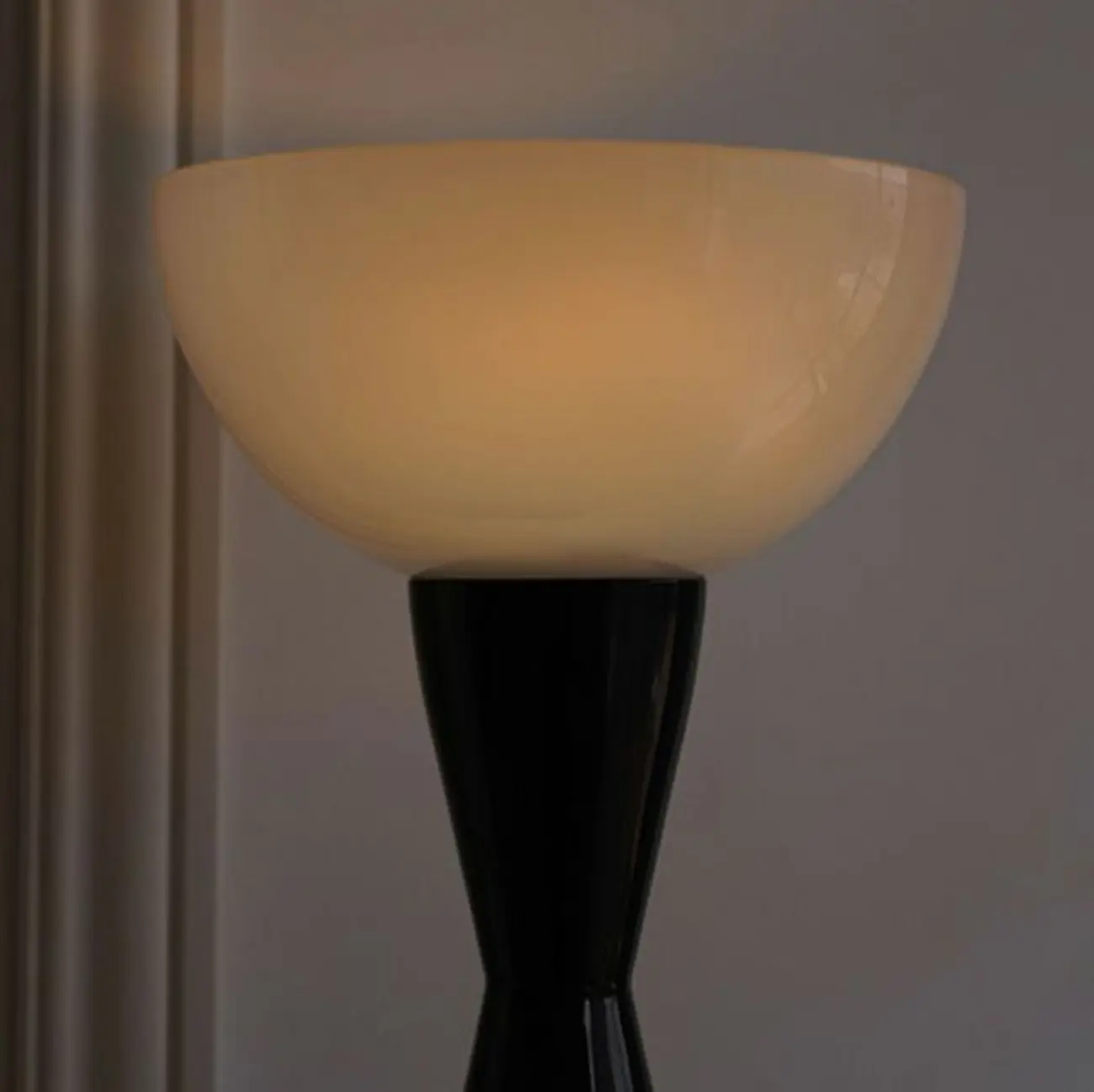 Black Metal Traditional  Floor Lamp with Glass Shade for Decor Image - 7 | homeyfad