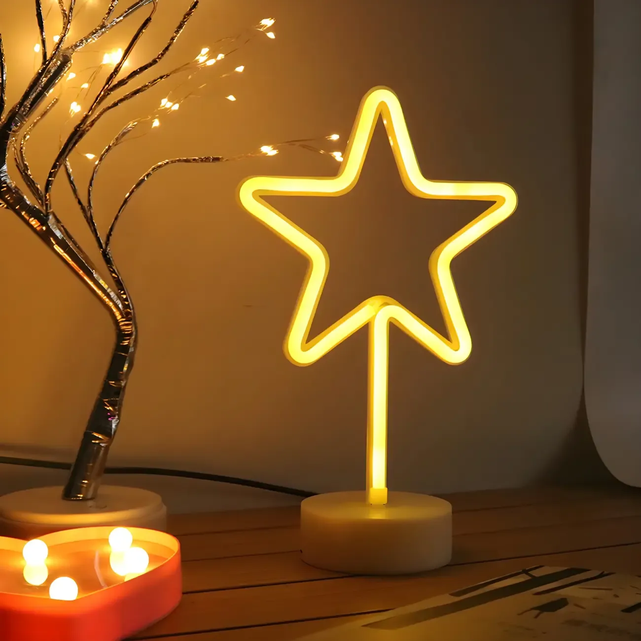 Cozy Linear Star Shaped LED Night Light for Kids Bedroom Decor Image - 1