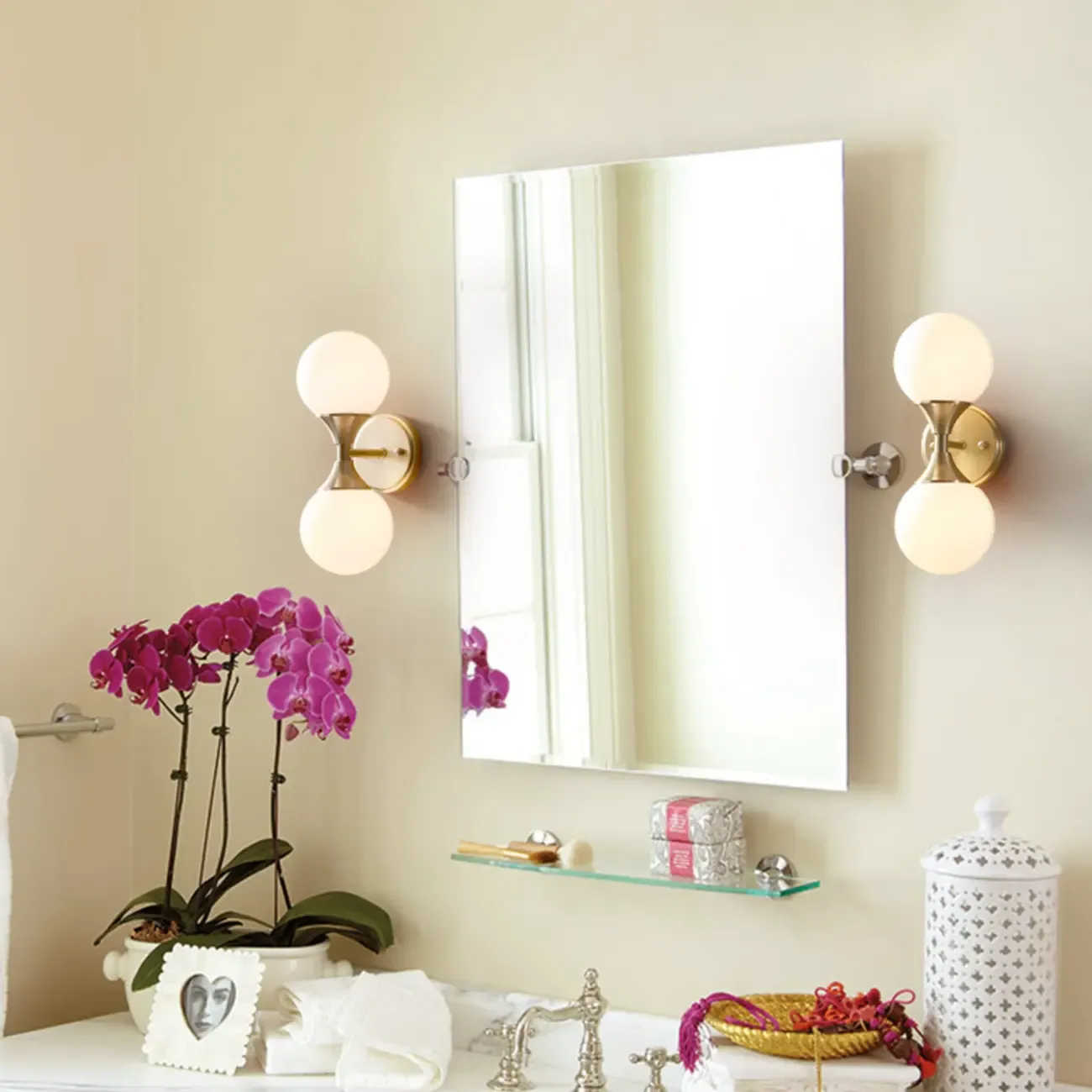 Modern White 2-Light Bathroom Vanity Light in Mini Size Image - 1