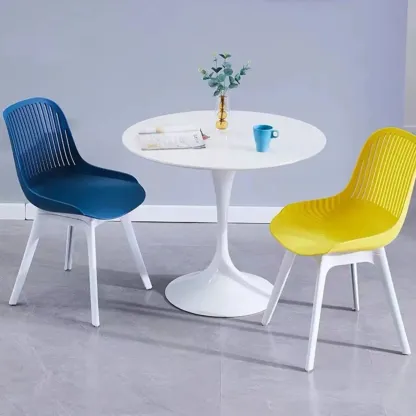 Modern Slat Back Plastic Dining Chair Armless with Metal Legs Image - 4