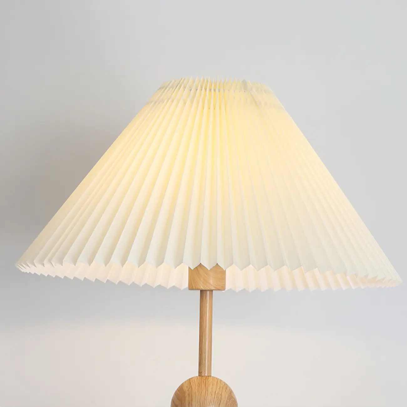 Adjustable Stacked Ball Floor Lamp with Fabric Shade Image - 11 | homeyfad