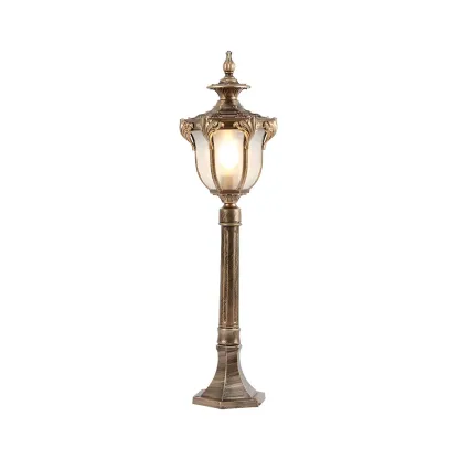 Elegant Traditional Gold Solar LED Bollard Lighting for Garden Pathway Image - 4