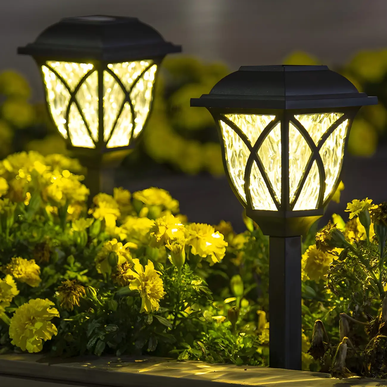 Artistic LED Solar Outdoor Bollard Light for Garden Pathway Image - 3 | homeyfad