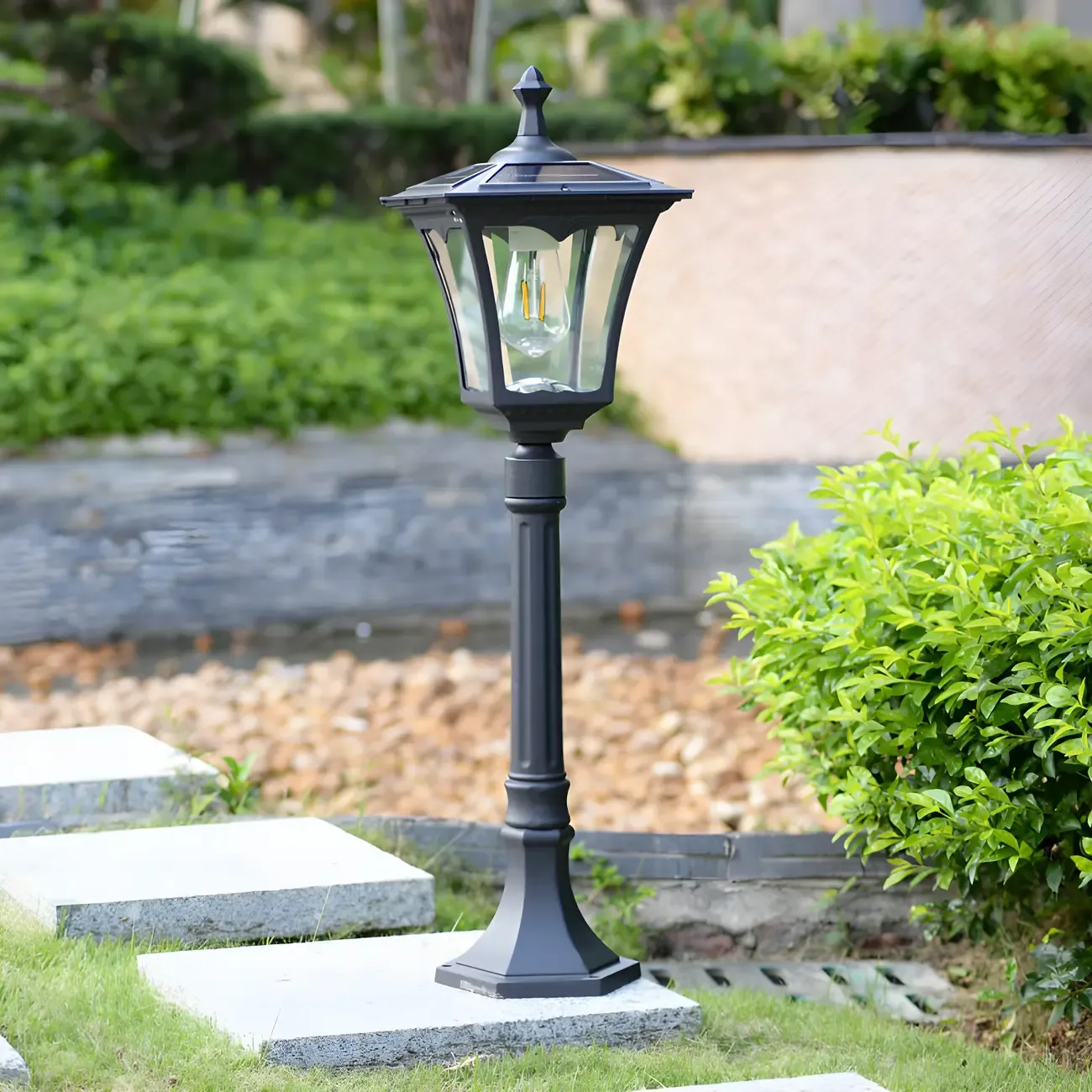 Solar LED Pagoda Bollard Light for Outdoor Landscape Lighting Image - 3