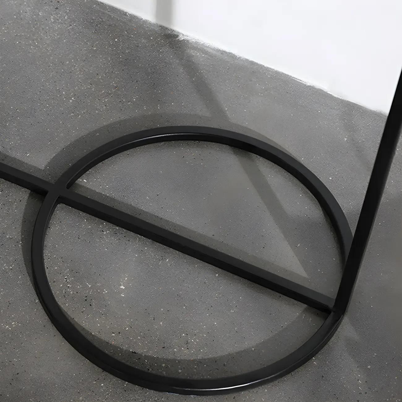 Minimalist Round Metal Bedside Table in Black without Storage Image - 13