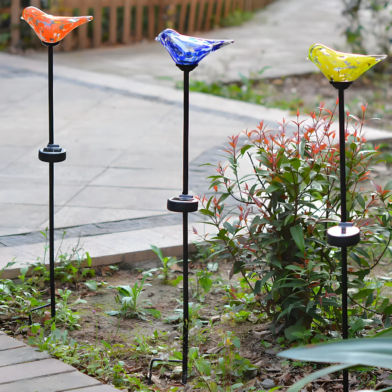 Solar LED Colorful Bird Glass Landscape Light for Pathway Image - 1 | homeyfad