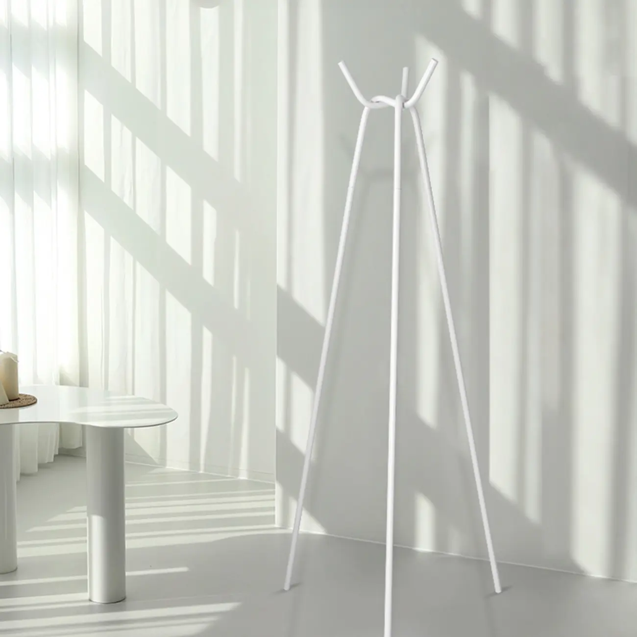 Contemporary Metal Freestanding Coat Rack Image - 1 | homeyfad