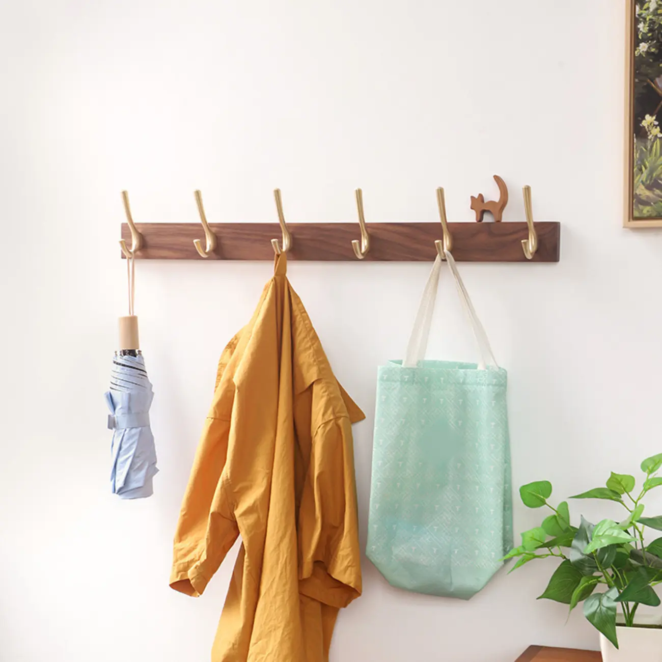 Wooden Wall-Mounted Coat Rack with Hooks Image - 4 | homeyfad