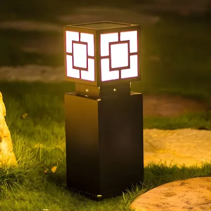 Classic Black Solar LED Outdoor Bollard Lighting for Landscape Pathway Image - 4