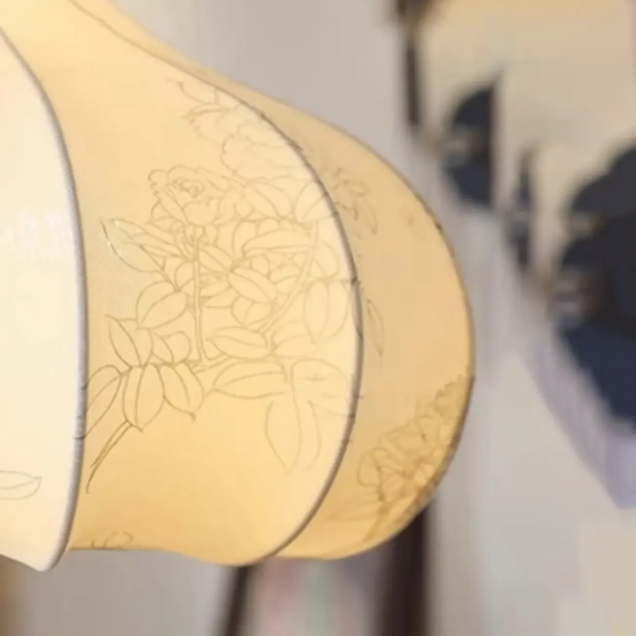 Adjustable Vintage Lantern Chandelier with Fabric Lampshade Image - 12