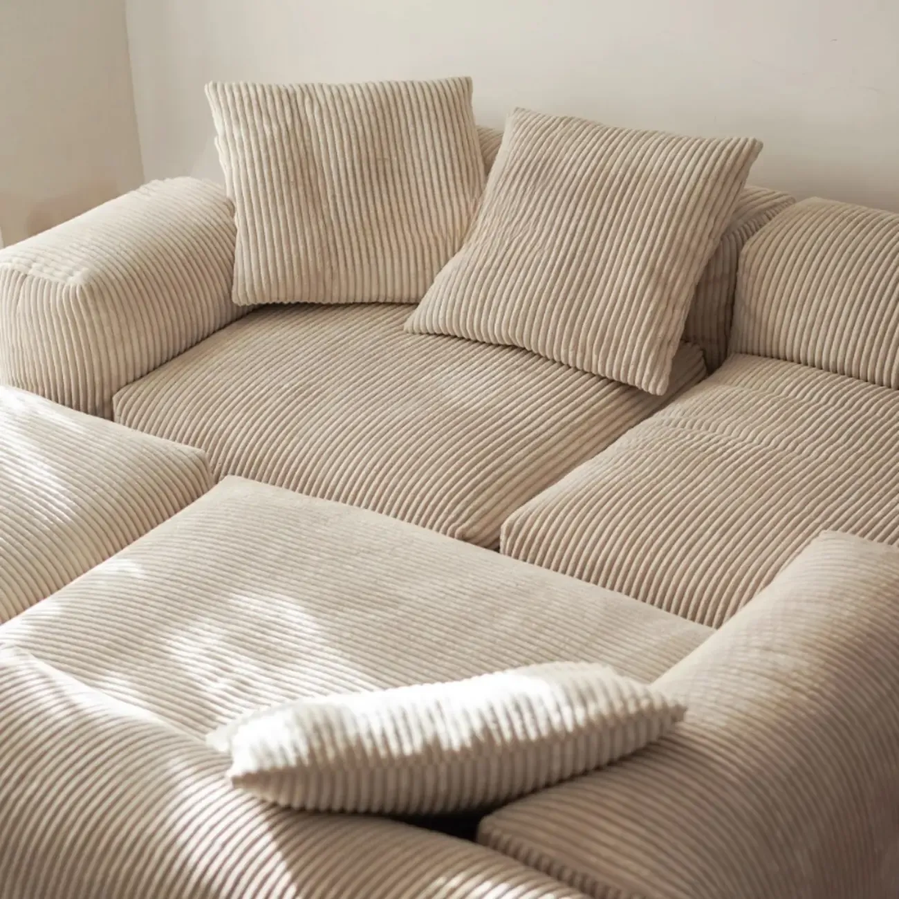 Scandinavian Living Room Reclining Sofa Chaise Lounge Loveseat with Pillow Image - 2