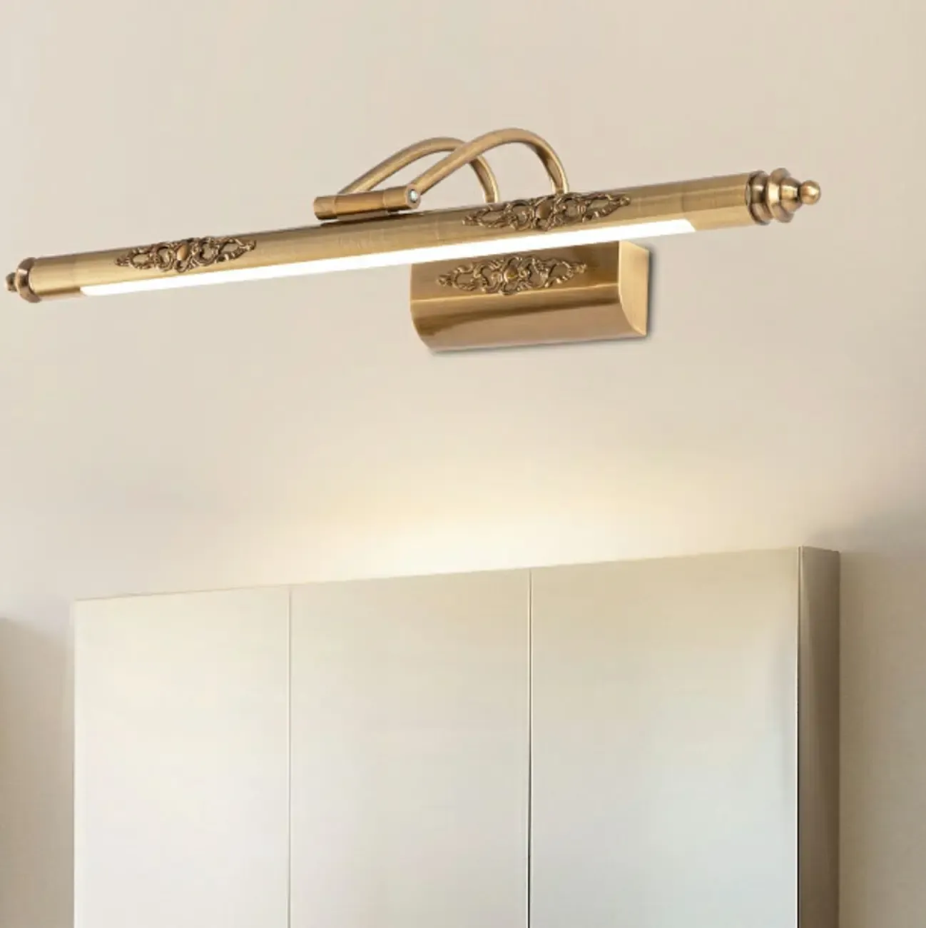 Gold Geometric LED Bathroom Vanity Mirror Lights Image - 11