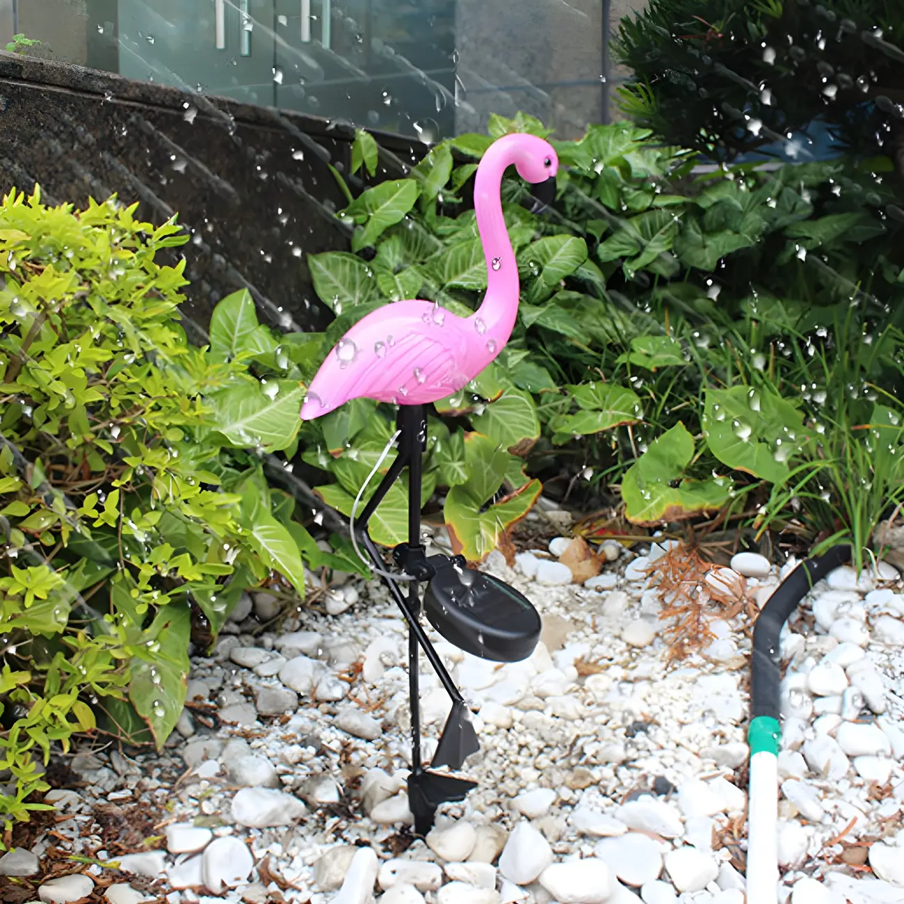 Playful Flamingo Solar Decorative Landscape Lighting Image - 4 | homeyfad