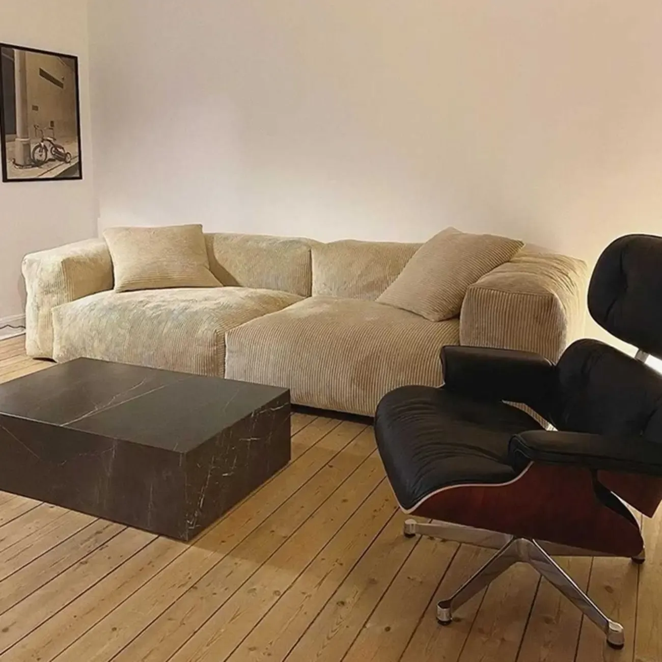 Modern Minimalist Auburn Corduroy Parlor Standard Loveseat Sectional Sofa Image - 2