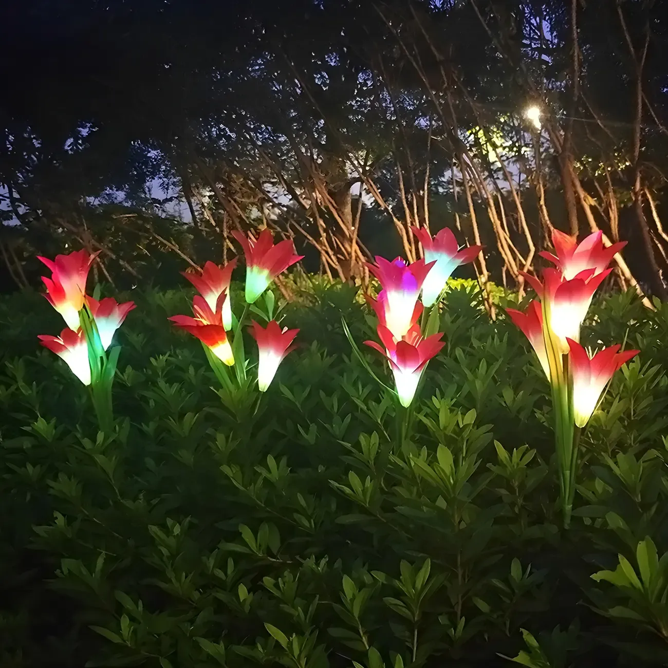 Artistic Floral Solar Decorative Landscape Lighting Image - 2