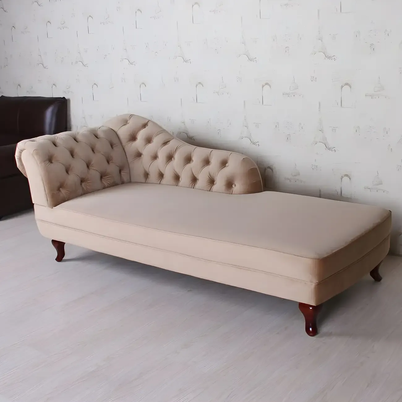French Retro Modern Velvet Single Arm Facing Tufted Chaise Lounge with Pillow Image - 15