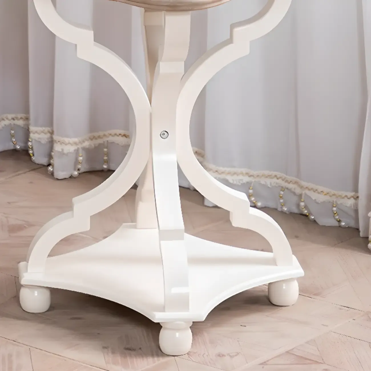 Modern Simple Small Coffee Table with Tray Top Image - 7